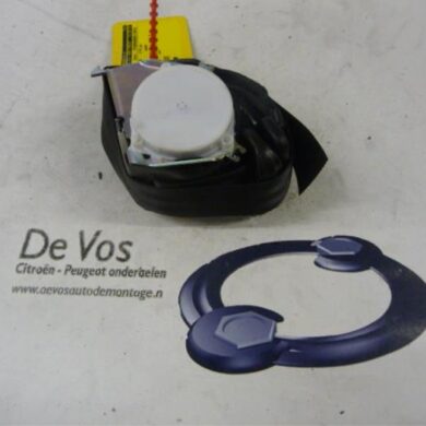 Peugeot 5008 2.0 HDiF 16V Veiligheidsgordel rechts-achter 2010 8975SJ