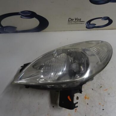 Citroen Picasso 1.8 16V Koplamp links 2004 620837