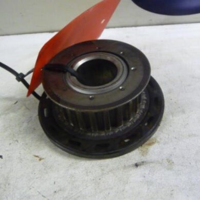 Peugeot Partner  Crankshaft sprocket 2006