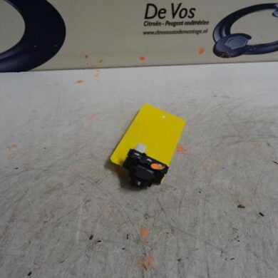 Opel Corsa  Elektrisch Raam Schakelaar 2020 98044803ZD