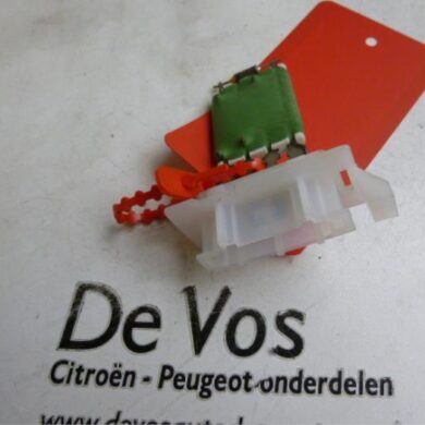 Peugeot 207 1.4 HDi Heater resistor 2006 6441V8