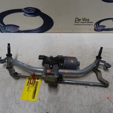 Peugeot 2008 1.2 12V e-THP PureTech 110 Ruitenwissermotor voor 2019 9815497780