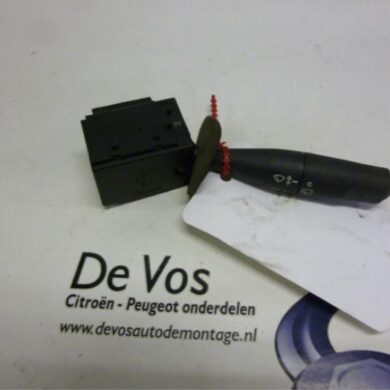 Peugeot 206 1.4 XR,XS,XT,Gentry Wiper switch 2001 6239G6