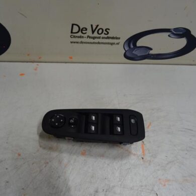 Peugeot 308  Multi-functional window switch 2015 96788264ZD