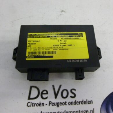 Peugeot 607 2.2 HDi 16V FAP PDC Module 2003 659077