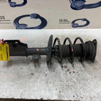 Peugeot 5008 1.2 12V e-THP PureTech 130 Front shock absorber rod, right 2018 9819718680