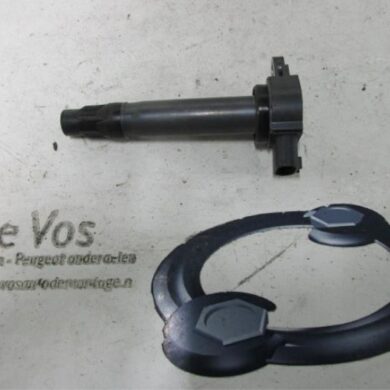 Peugeot 4007  Ignition coil 2010 597096