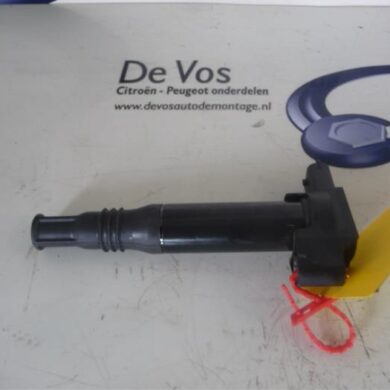 Peugeot 208  Bobine HMZ 2013 9671214580