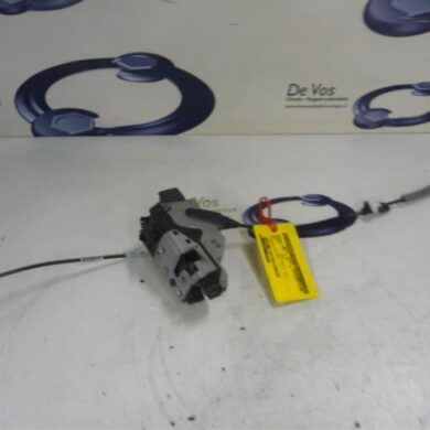 Peugeot 208  Deurslot Mechaniek 4Deurs rechts-achter 2013 9688080980