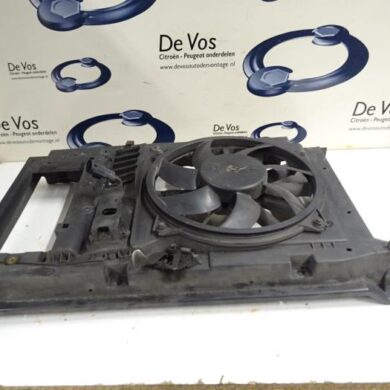 Peugeot 307  Cooling fan housing 2005 7104R9
