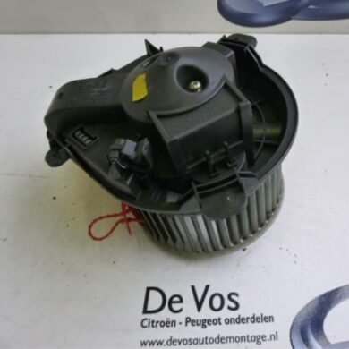 Peugeot 806 1.9 STDT,SVDT,SVDT Pullman Kachel Ventilatiemotor 1996 6441E3