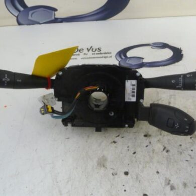 Peugeot 207  Steering column stalk 2010 6242YL