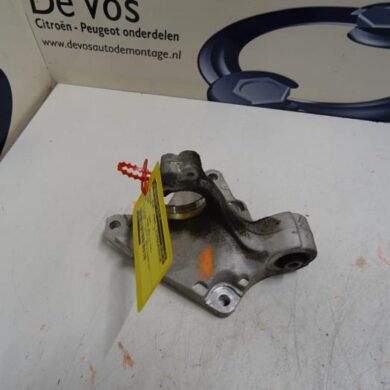 Citroen DS5 2.0 165 HYbrid4 16V Motorsteun RH02-RHC 2013 1807CY