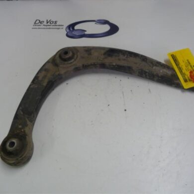 Peugeot 5008  Front wishbone, right 2013 3521R3