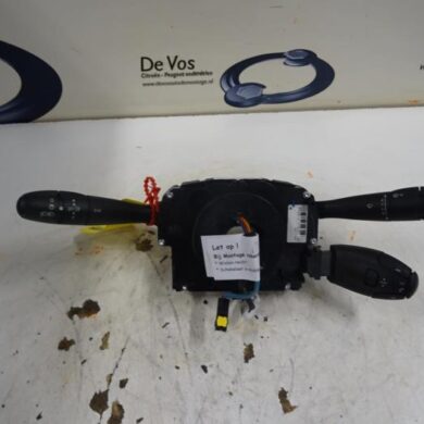 Peugeot 207  Steering column stalk 2012 6242ZJ