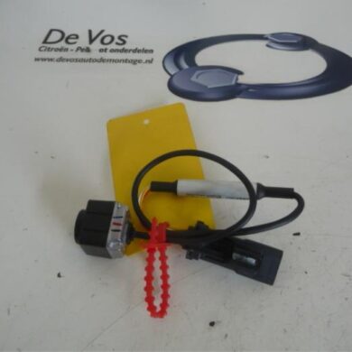 Peugeot 3008  Reversing camera 2015 9805437280-9812668180