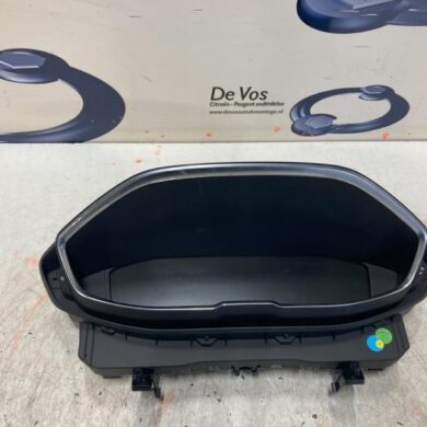 Peugeot 3008 1.6 e-THP 165 16V Kilometerteller KM 2018 9828150380