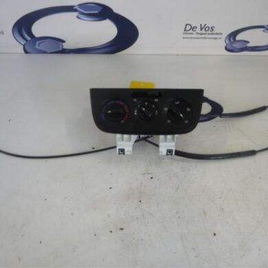 Peugeot Bipper  Kachel Bedieningspaneel 2010 6490K3