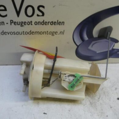 Peugeot 306 1.4 XN,XR Brandstofpomp Elektrisch KFX 1999 152595