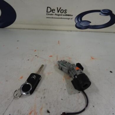 Citroen DS3  Ignition lock + key 2011 4162PT
