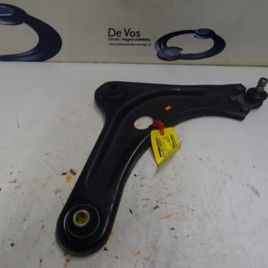 Peugeot 208  Draagarm rechts-voor 2014 9670771480