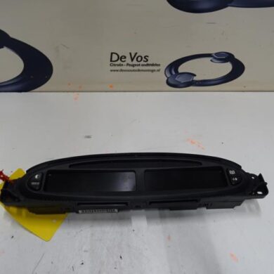 Citroen Picasso 2.0 16V Odometer KM 2005 6105VY-6105VT-6105VV