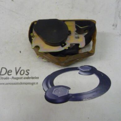 Peugeot 307 1.6 16V Veiligheidsgordel midden-achter 2003 8974JR