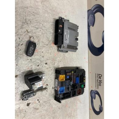 Peugeot Partner 1.5 BlueHDi 100 Computer Motormanagement YHZ 2020 9832694380-1659557780