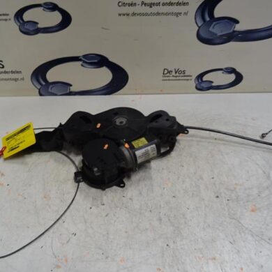 Peugeot 807  Sliding door motor, right 2007 9138C3