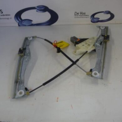 Citroen C4 Cactus 1.6 Blue Hdi 100 Ruitmechaniek 4Deurs links-voor 2015 9810287780