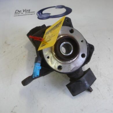 Citroen C5  Knuckle, front right 2004 364764