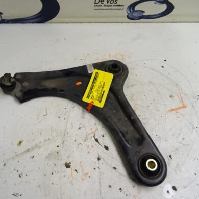 Peugeot 208  Querlenker links vorne 2015 9670772080