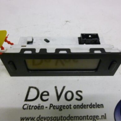 Peugeot 807 2.0 HDi 16V Anzeige Innen RHT 2005 6155T8-6155T9