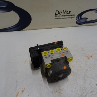 Peugeot 208  ABS Pomp 8FP8F01 2013 1610134480-1608727580