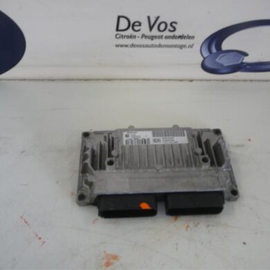 Peugeot 208  Computer Automatische Bak 5FS5F01 2015 1610043780 20TS73