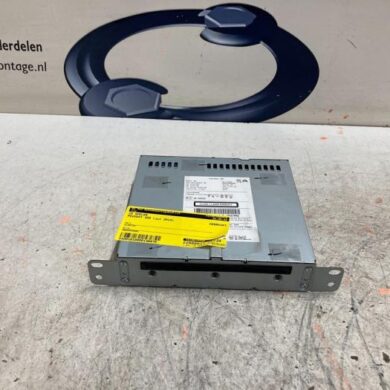 Peugeot 308 1.2 12V e-THP PureTech 130 CD Speler 2014 1610916280-1629118180-9805593680