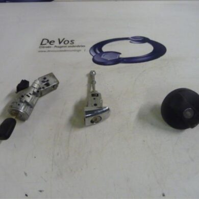 Citroen DS3 1.6 VTi 120 16V Set of cylinder locks (complete) 2011 4162VK-1610437280