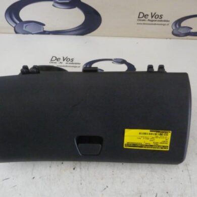 Peugeot 108 1.0 12V Dashboardkastje 2014 B0007574ZD