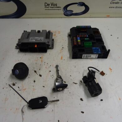 Citroen C4 Cactus  Computer Motormanagement 9HP-9HP9H06 2015 1612121280