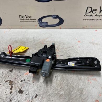 Citroen C3 Aircross 1.2 e-THP PureTech 110 Rear door window mechanism 4-door, right 2018 YQ00048480-YQ00779280