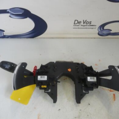 Citroen C5  Steering column stalk 2011 6242RG