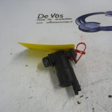 Peugeot 208  Ruitensproeierpomp voor 2013 634375