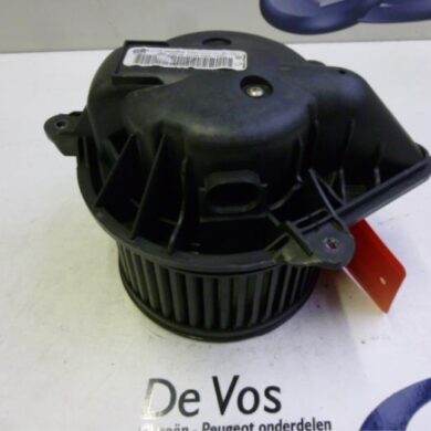 Peugeot 607 2.0 HDiF 16V Heating and ventilation fan motor 2006 6441K9