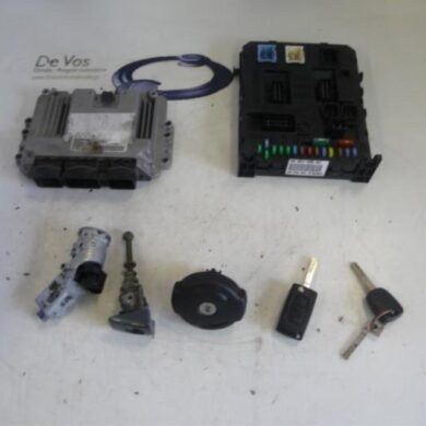 Citroen C4  Computer Motormanagement 9HY 2005 1940FX-1940FY