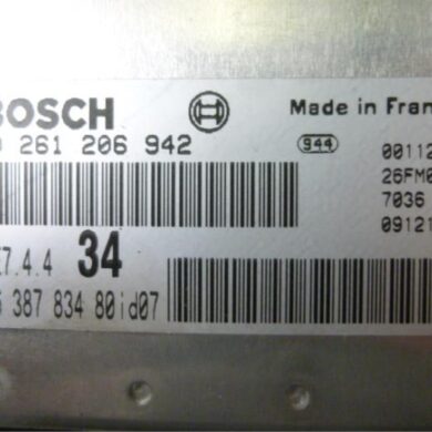 Peugeot 206 1.6 16V Engine management computer NFU 2001 193846