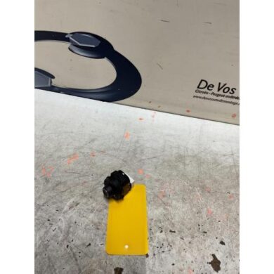 DS Automobiles DS3 Crossback 1.2 12V PureTech 155 Mirror switch 2019 98178409ZD
