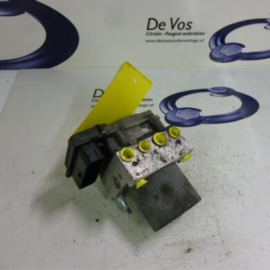 Citroen Jumpy 2.0 HDI 120 16V ABS Pomp RHK 2009 4541EN-4541EP