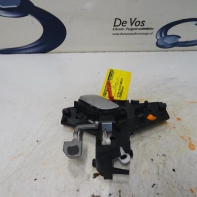 Citroen C5 2.0 16V Front door handle 4-door, right 2004 9143H8