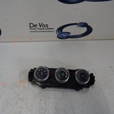 Citroen C4 Aircross  Heater control panel 2012 6477K4