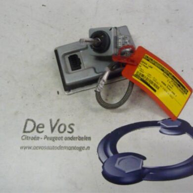 Citroen C8 2.0 HDi 16V Xenon Lamp 2005 621696
